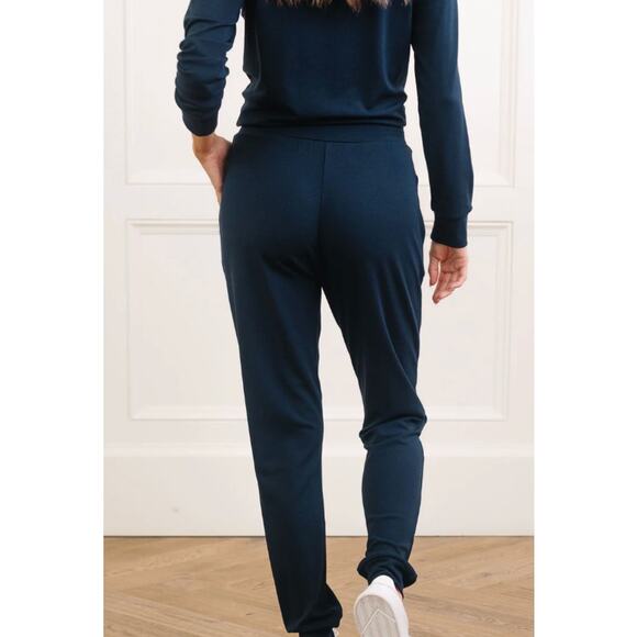 New Cozy Earth Womens Luxury Bamboo Jogger & Sweatshirt Small Navy Blue - Picture 1 of 8